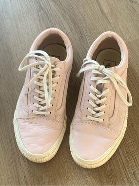 Pink Leather Vans Lace Up Shoes Sneaker Women’s Size 7.5